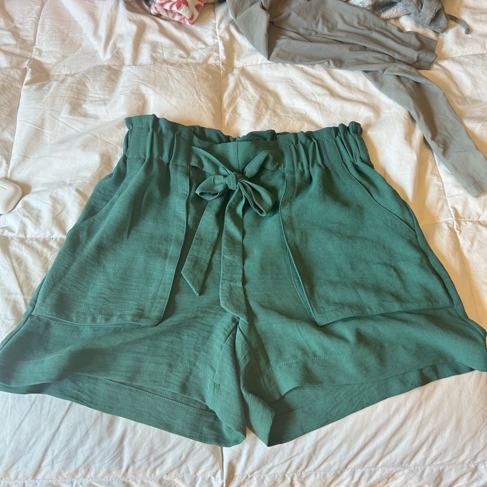 Green shorts size xs